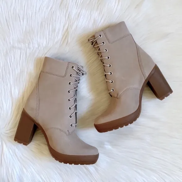 Timberland Camdale 6” Light Taupe Boots