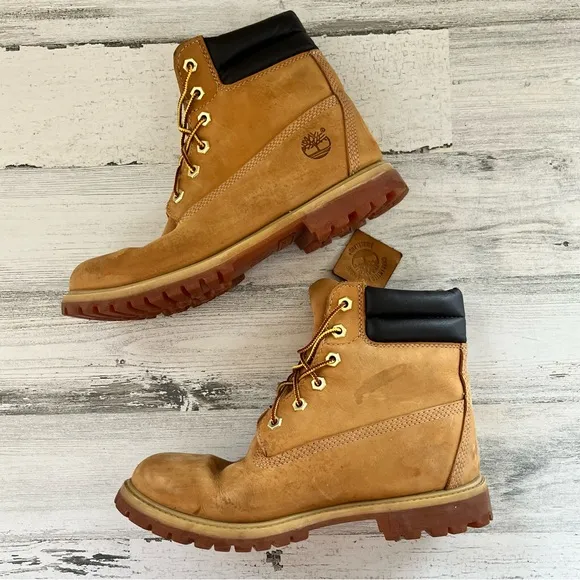 Timberland Women’s 42687 Waterville Double Padded Collar 6” Boots Size 8.5