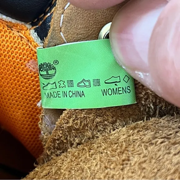 Timberland Women’s 42687 Waterville Double Padded Collar 6” Boots Size 8.5