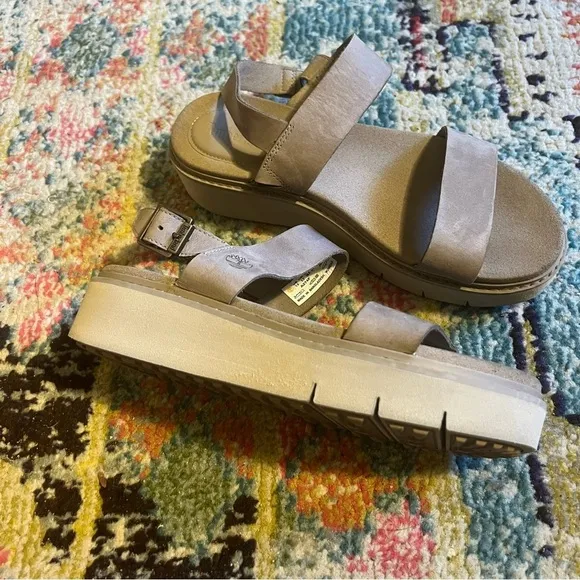 Timberland Women's Safari Dawn 2-Band Sandals in Taupe Gray size 7.5