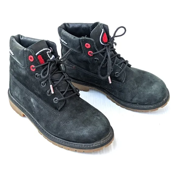 TIMBERLAND x Champion black suede lace-up ankle boots