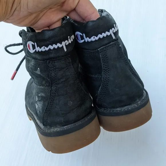 TIMBERLAND x Champion black suede lace-up ankle boots