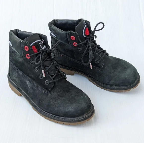 TIMBERLAND x Champion black suede lace-up ankle boots