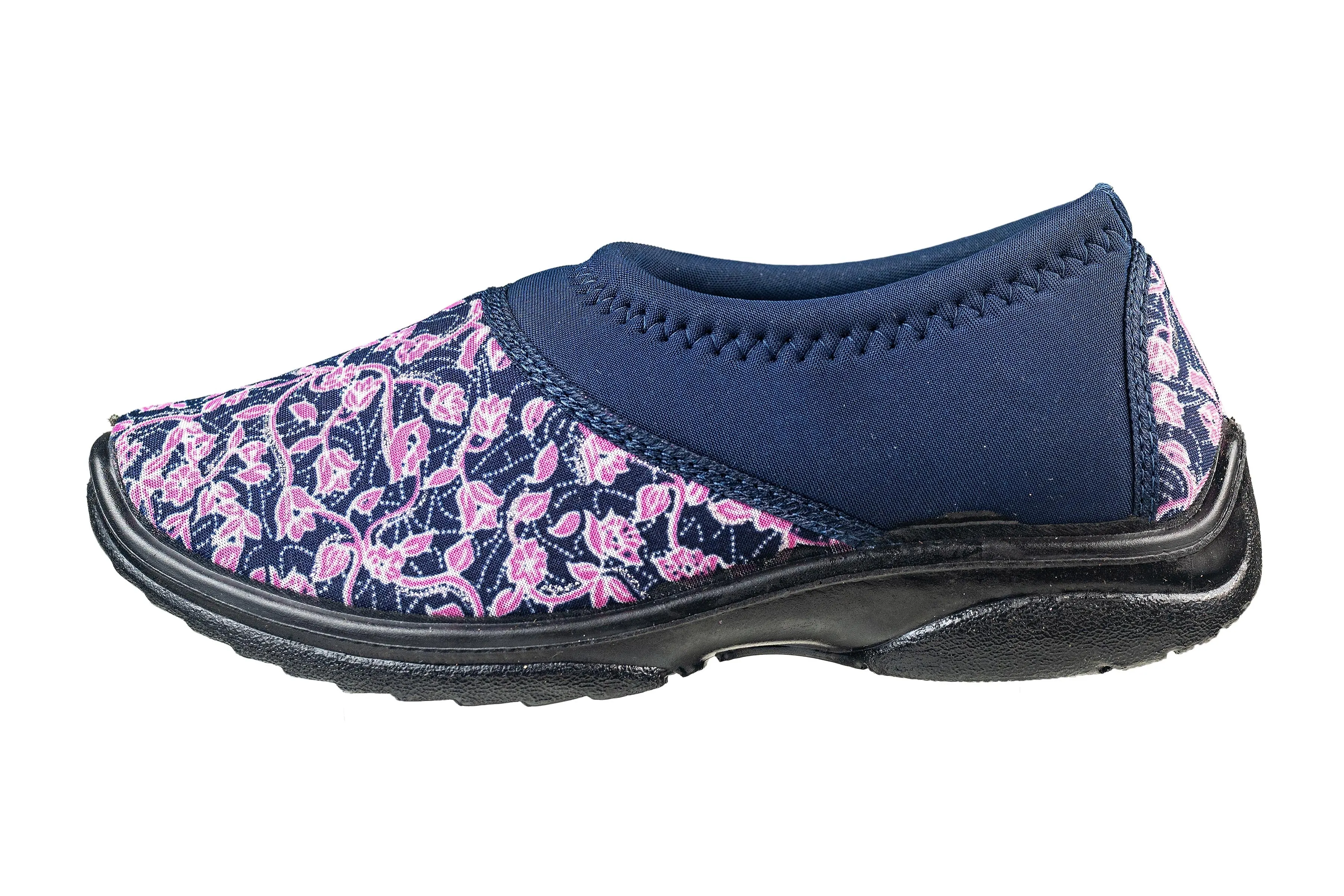 Titas Ladies Pink Print Canvas Shoe (Winter Queen Spl. 72)