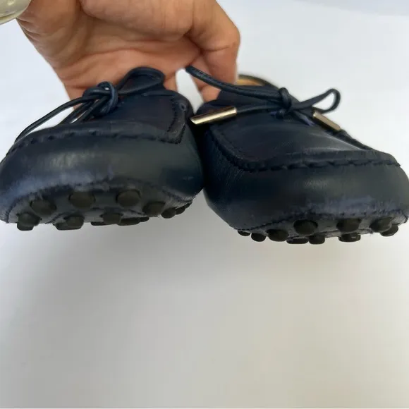 Tods Gommino Driving loafer shoes in blue leather