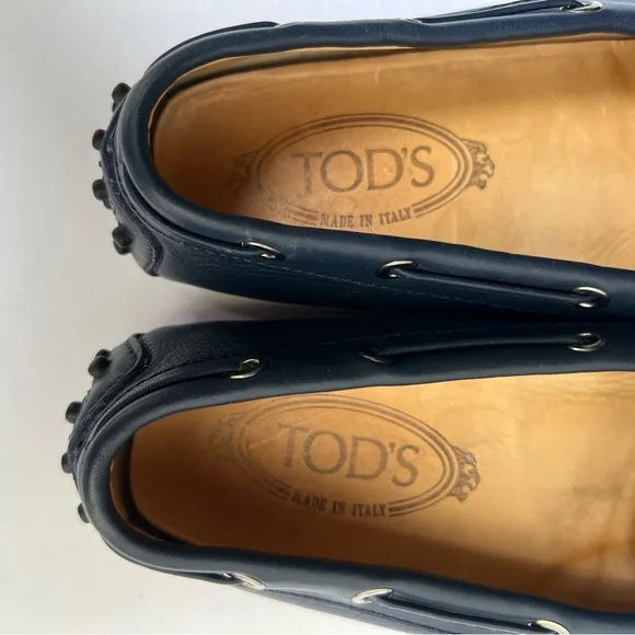 Tods Gommino Driving loafer shoes in blue leather