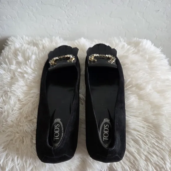 TOD'S Pleated Rhinestine Jeweled Black Suede Slip On Ballet Flats Shoes Size 41