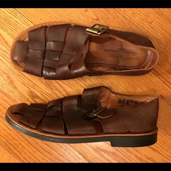 Tommy Bahama Sandals, Brown
