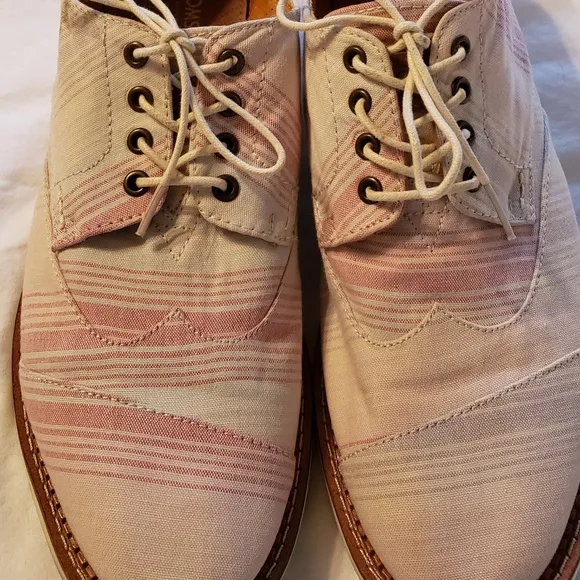 Toms | Men's Cream Stripes Broque Oxford Shoes Sz. 11 M