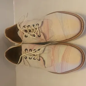 Toms | Men's Cream Stripes Broque Oxford Shoes Sz. 11 M