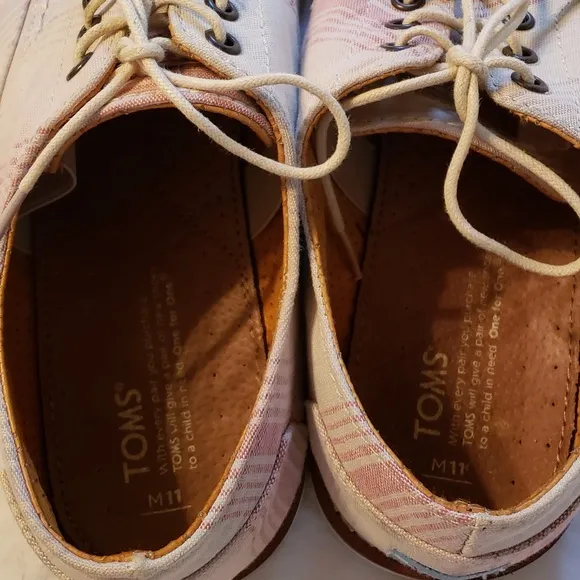 Toms | Men's Cream Stripes Broque Oxford Shoes Sz. 11 M