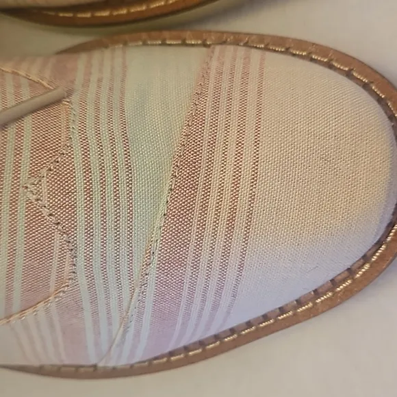 Toms | Men's Cream Stripes Broque Oxford Shoes Sz. 11 M