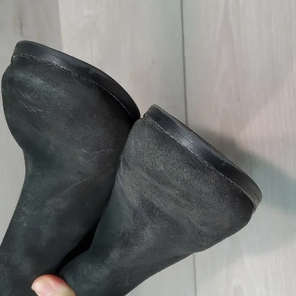Toms Women Ella Dark Grey Suede Ankle Boots shoes sz 9.5