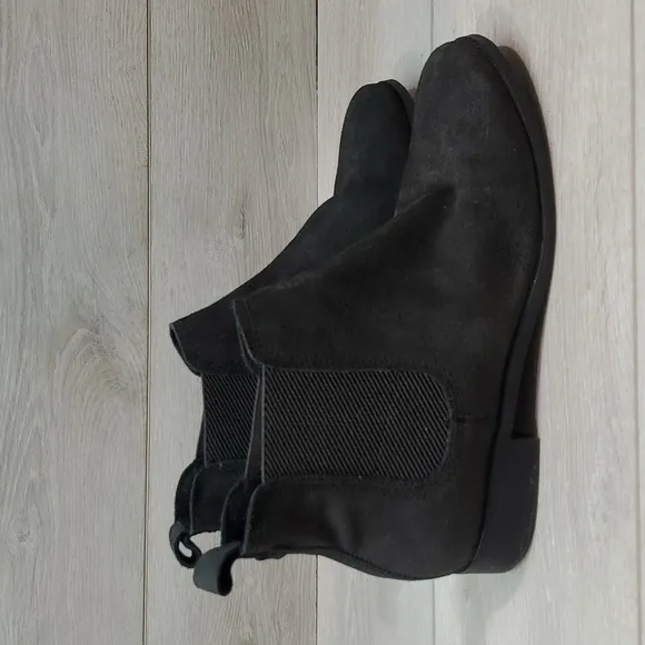 Toms Women Ella Dark Grey Suede Ankle Boots shoes sz 9.5