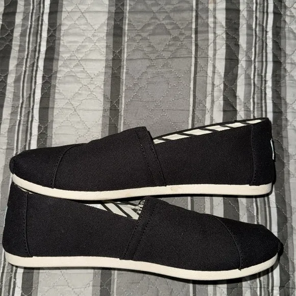 TOMS WOMEN’S ALPARGATA BLACK HERITAGE CANVAS SHOES