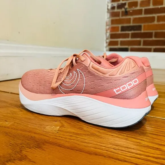 Topo Womens 11 Phantom 3 Athletic Shoes Orange Sky Running Sneakers EUC!!
