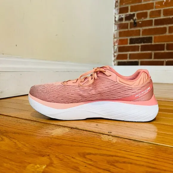 Topo Womens 11 Phantom 3 Athletic Shoes Orange Sky Running Sneakers EUC!!