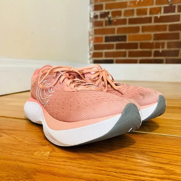 Topo Womens 11 Phantom 3 Athletic Shoes Orange Sky Running Sneakers EUC!!