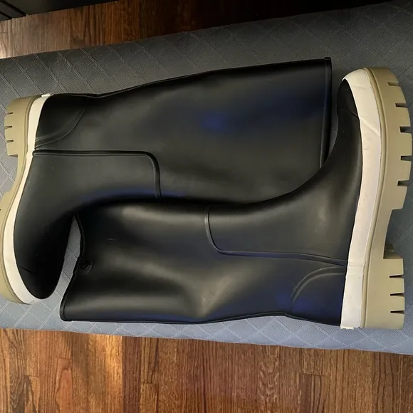 Tory Burch Hurricane Black Platform Rubber Rain boots