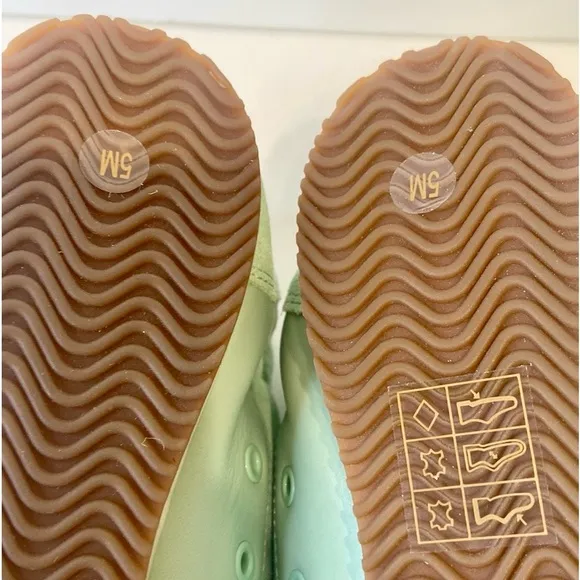 Tory Burch Mint Chip Suede Leather Sneakers Size 5
