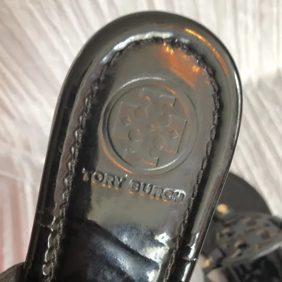 TORY BURCH Size 7.5 MILLER black patent leather thong slip ons sandals