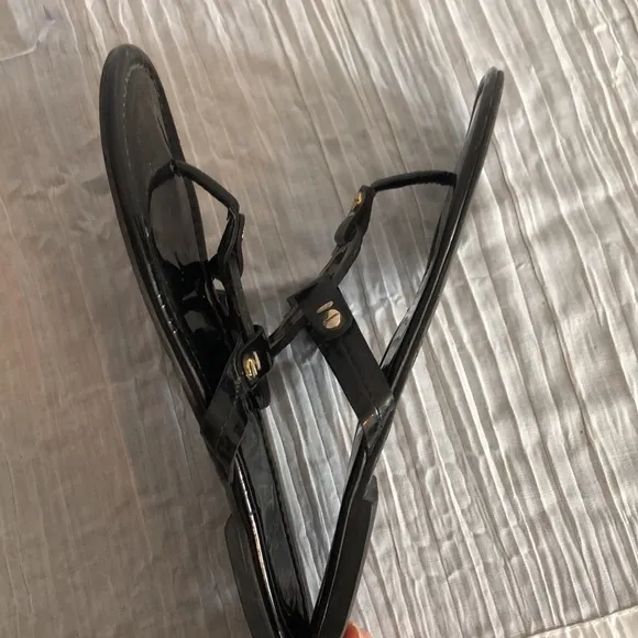 TORY BURCH Size 7.5 MILLER black patent leather thong slip ons sandals