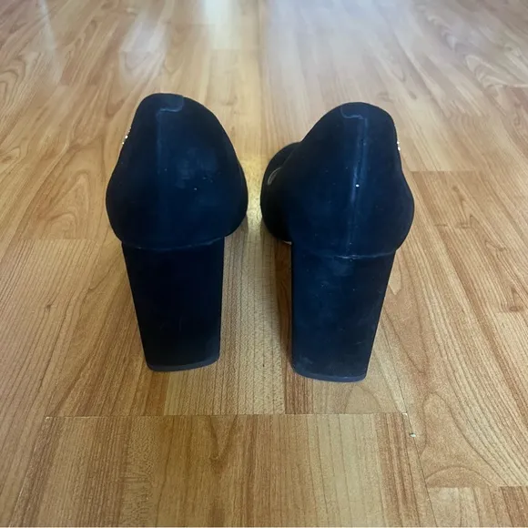 Tory Burch women suede shoes