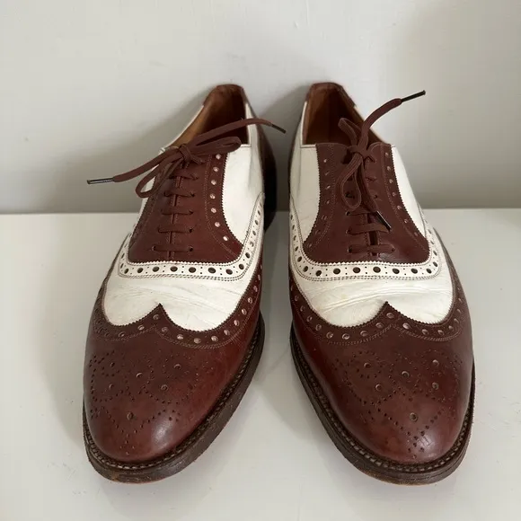 TRICKERS Men Brown White Wingtip Brogues US 9 / EU 42 - 43 / UK 8 Leather Shoes