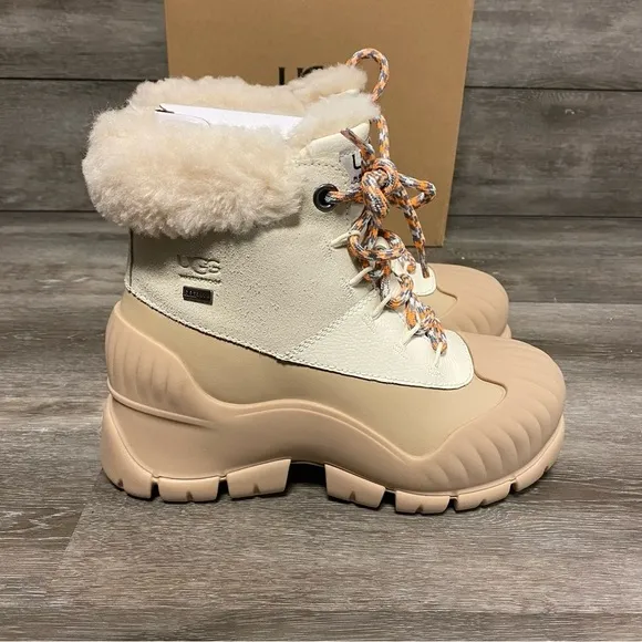 UGG | Adiroam Hiker Ankle Boots Fossil White New