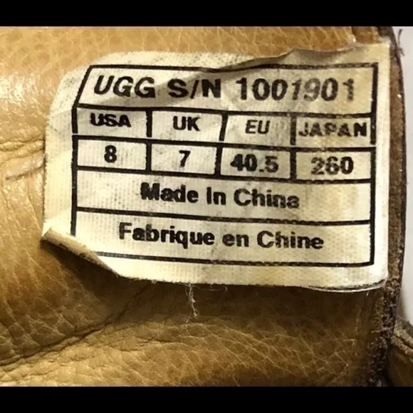 Ugg Australia Chukka brown leather men’s boots
