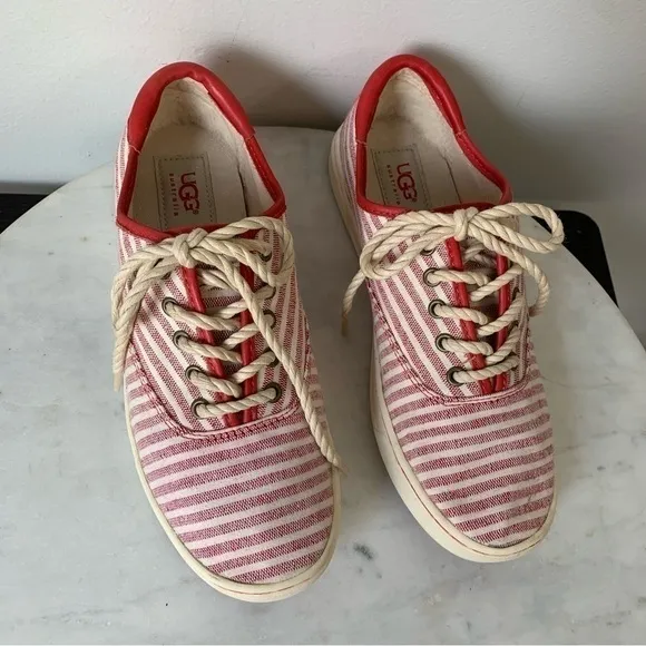 UGG AUSTRALIA Eyan Nautical Womans Lace Up Canvas Red Striped Tennis Shoes