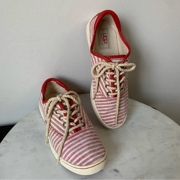 UGG AUSTRALIA Eyan Nautical Womans Lace Up Canvas Red Striped Tennis Shoes