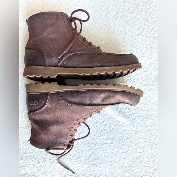 Ugg Australia Fallbrock Men's Suede Leather Boots Size 10 Burgundy Chukka