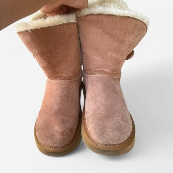 UGG Australia Tan Suede Women's Boots 7