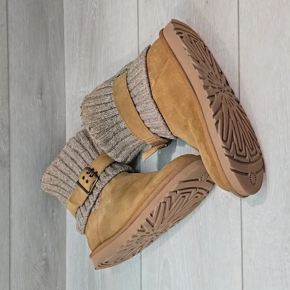 Ugg Australia Women 1003175 Sweater Suede Chestnut Boots shoes sz 7