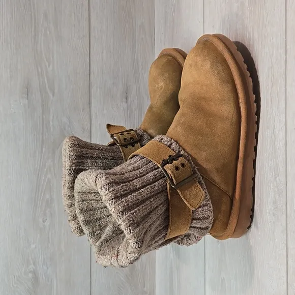Ugg Australia Women 1003175 Sweater Suede Chestnut Boots shoes sz 7