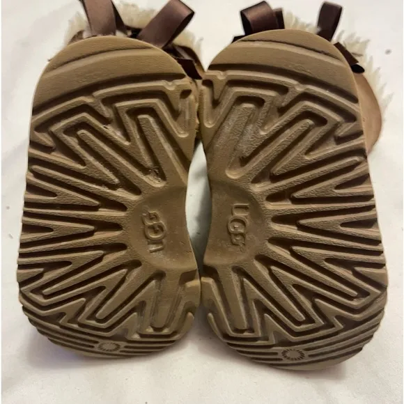 UGG Bailey chestnut brown suede bow winter boots