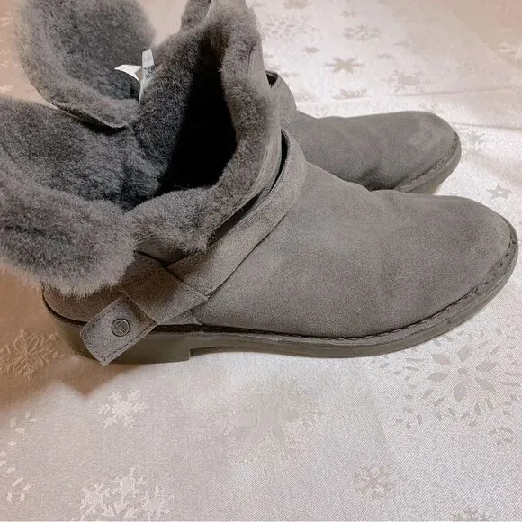 UGG Boots Zariah 1226673 Gray Suede Leather Water Repellent Sz 9.5 spots see pic