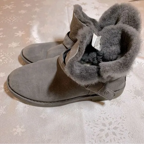 UGG Boots Zariah 1226673 Gray Suede Leather Water Repellent Sz 9.5 spots see pic