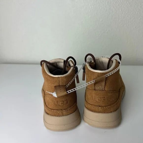 Ugg Canoe III Weather Kids shoes
