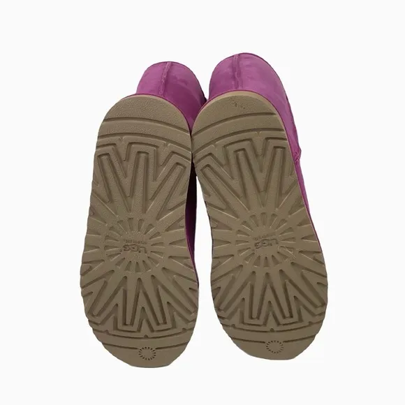 UGG NWOTSuede Knee-high Boots in Fuchsia. Sz. 3