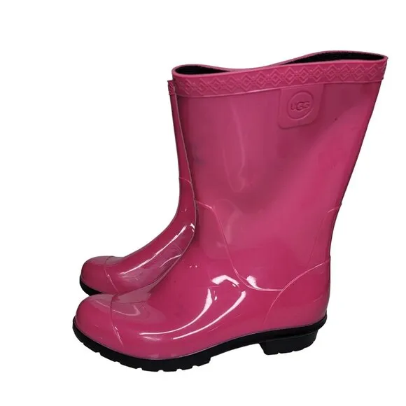 UGG Pink Rubber Rain Boots Girl Size 1 Waterproof Durable discoloration on boots
