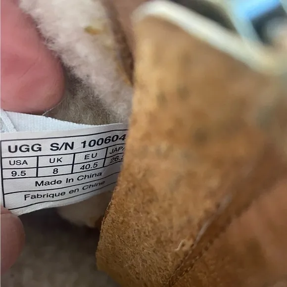 UGG Women’s Chaney Chestnut Suede Moto Boots Inside Zipper Shearling Size 9.5