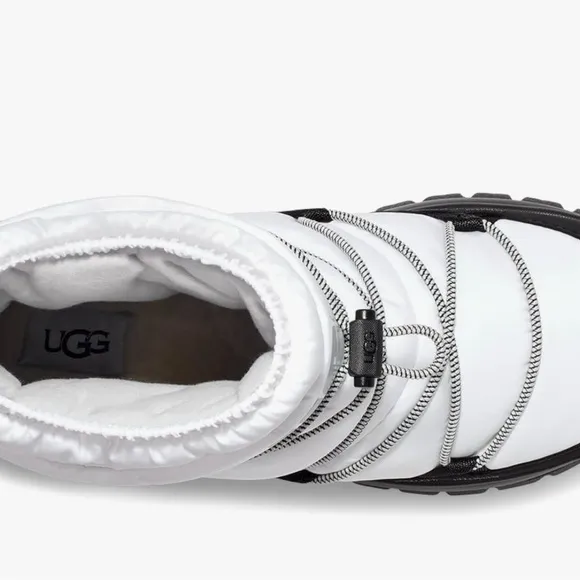UGG Women's Yose Puffer Shell Boots Size 9
