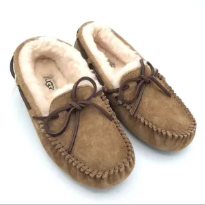 ~Ugg Dakota Moccasin Shoes NWOB 5