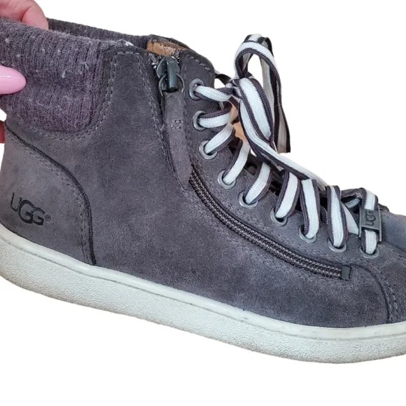 UGS gray boots