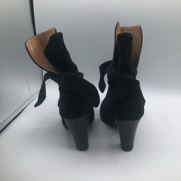 Ulla Johnson Women’s black Aggie embroidered suede boots Size 7