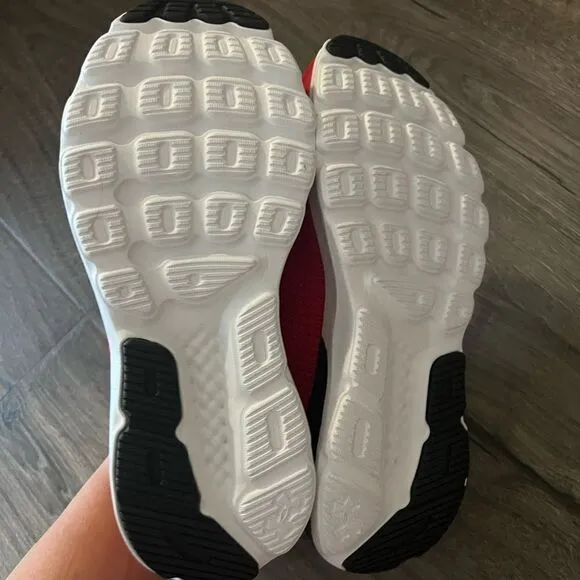Under Armour Charged Escape 4 Big Kids' Running Shoes