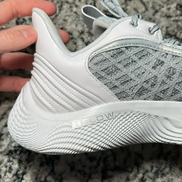 Under Armour Team Curry 9 White Gray Sneakers - 12.5