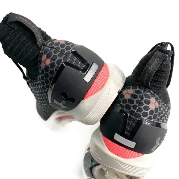 Under Armour Women's HOVR ColdGear Reactor Mid Running Shoes